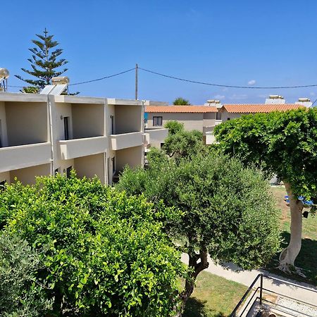 Creteco Hotel & Suites Gournes Gouvon Luaran gambar