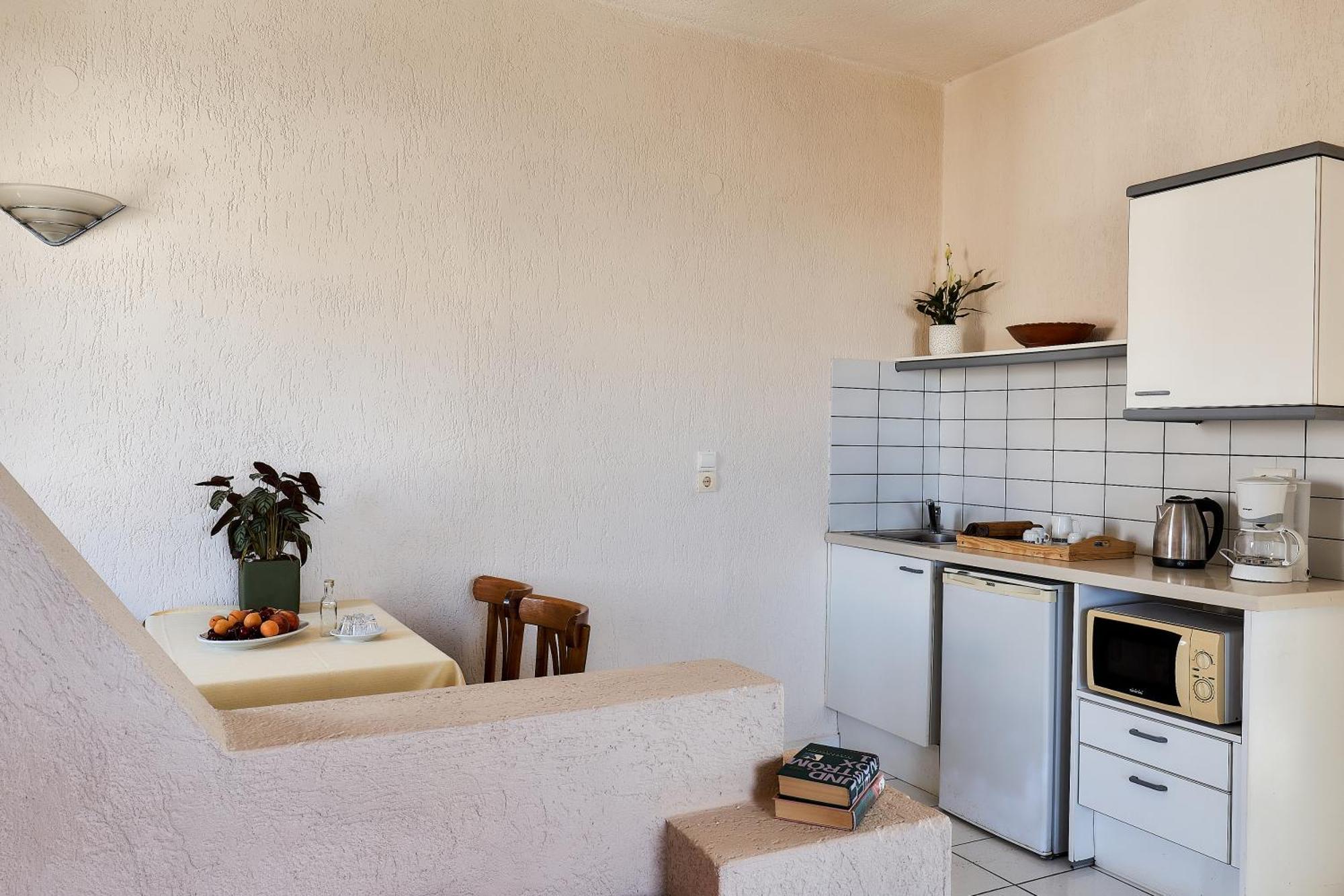 Creteco Hotel & Suites Gournes Gouvon Luaran gambar