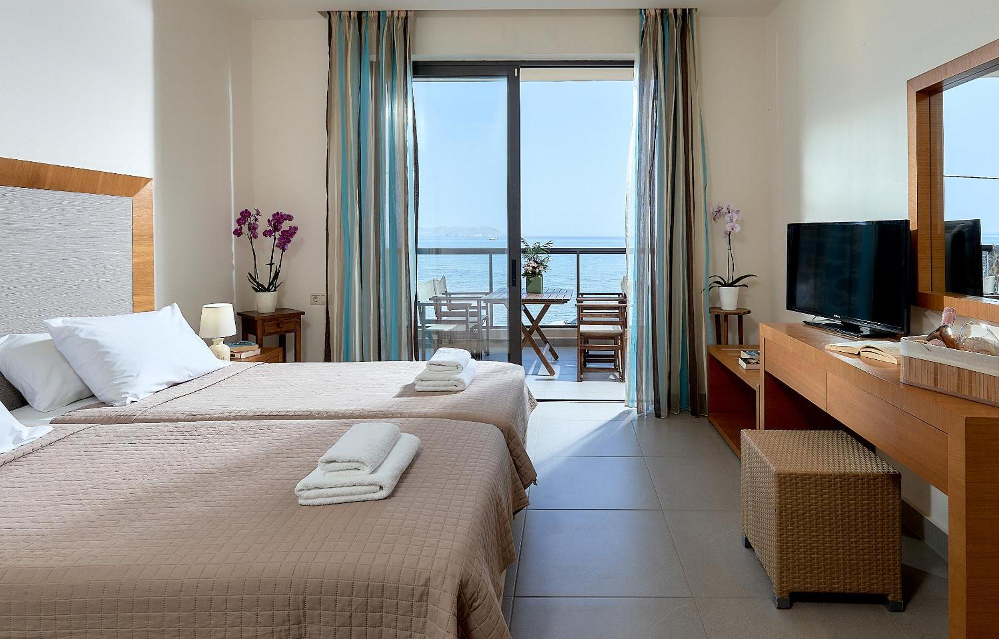 Creteco Hotel & Suites Gournes Gouvon Luaran gambar