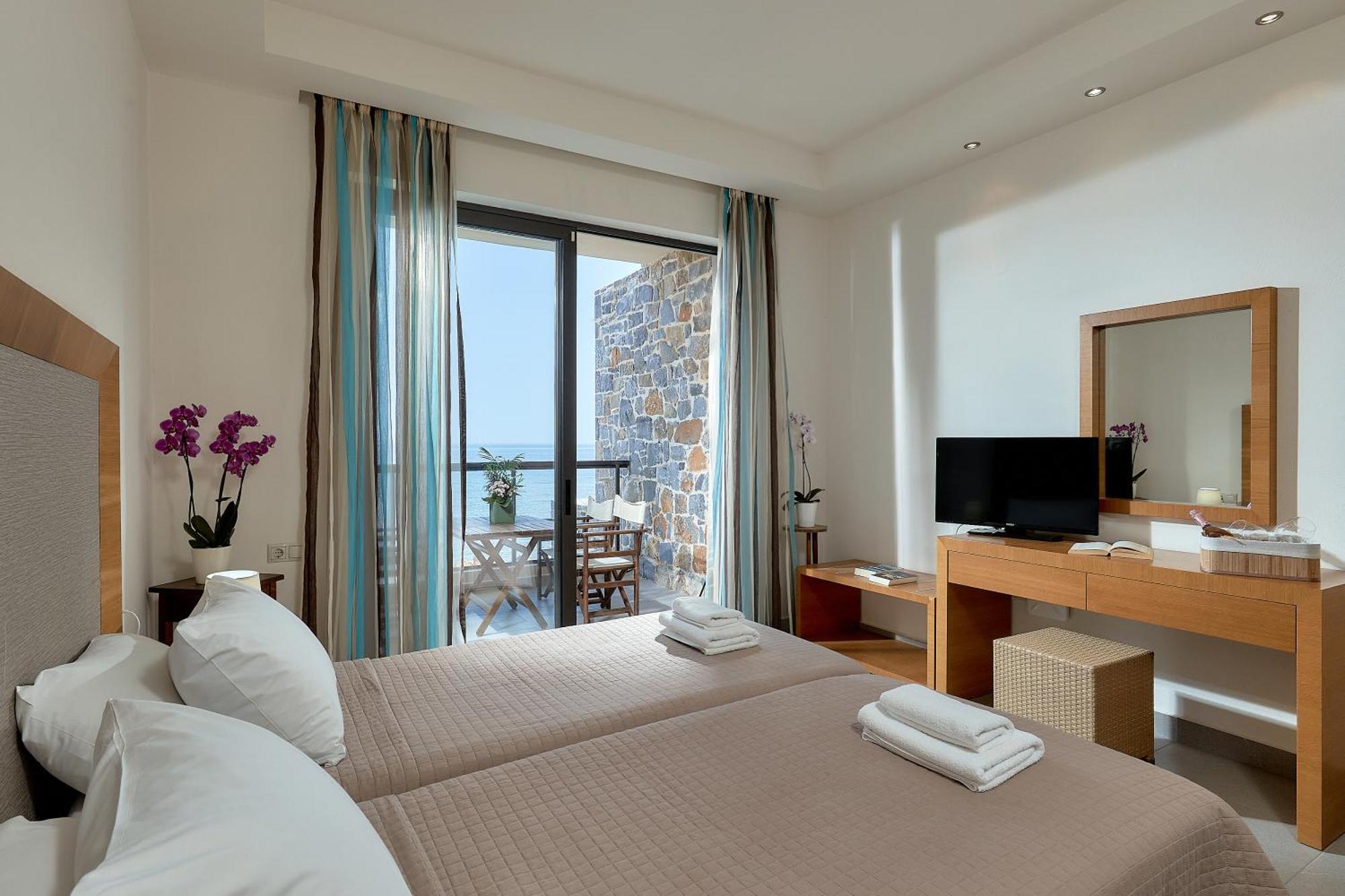 Creteco Hotel & Suites Gournes Gouvon Luaran gambar