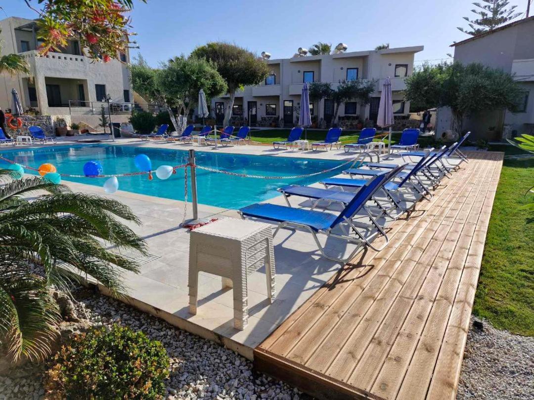 Creteco Hotel & Suites Gournes Gouvon Luaran gambar