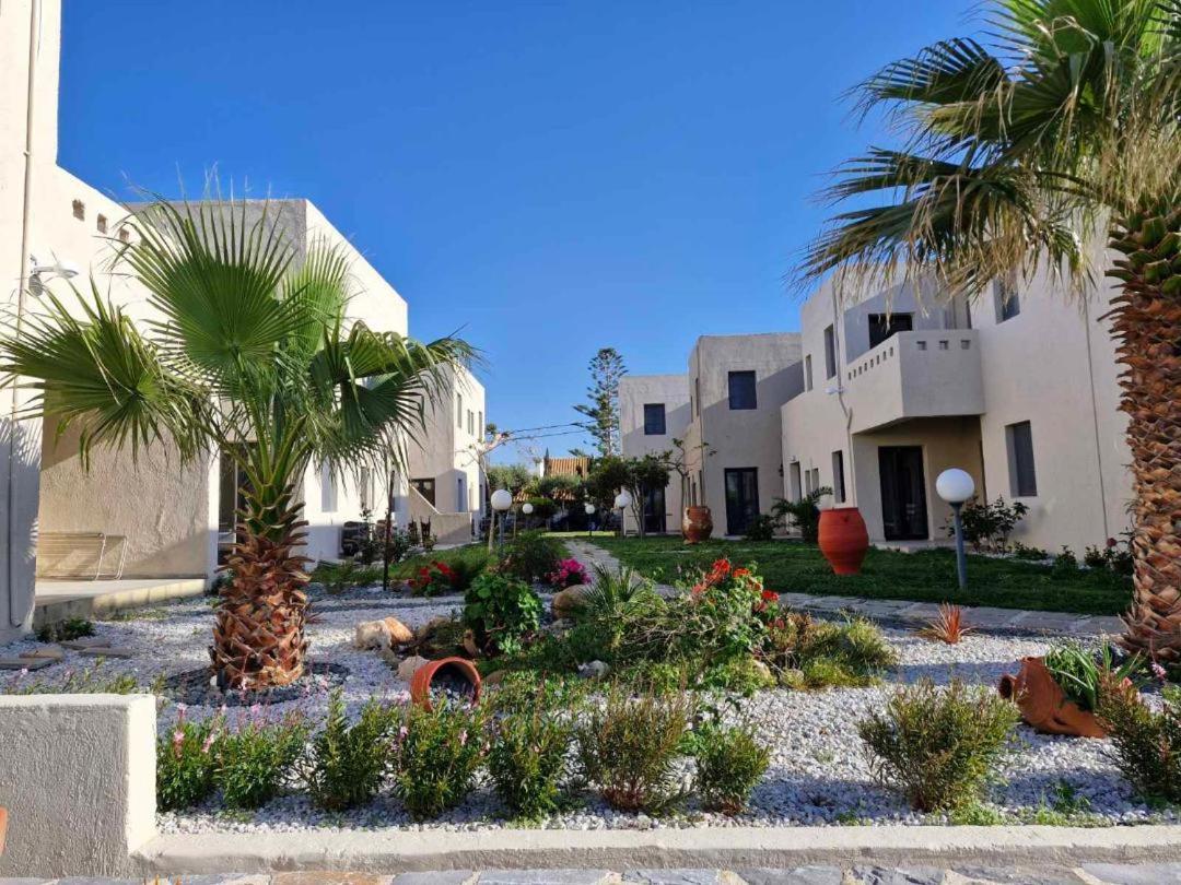 Creteco Hotel & Suites Gournes Gouvon Luaran gambar